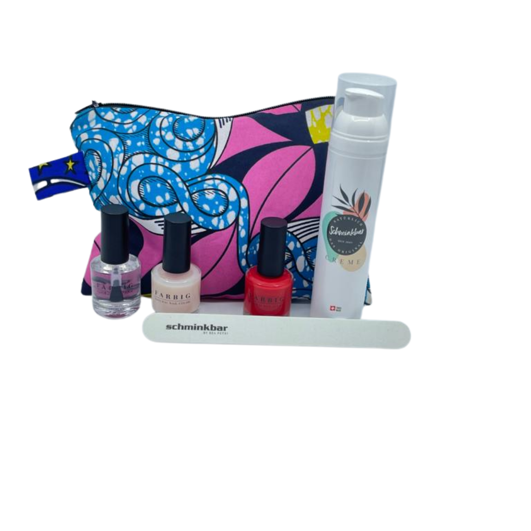 Hands Up De Luxe Mit Karlie Karmin